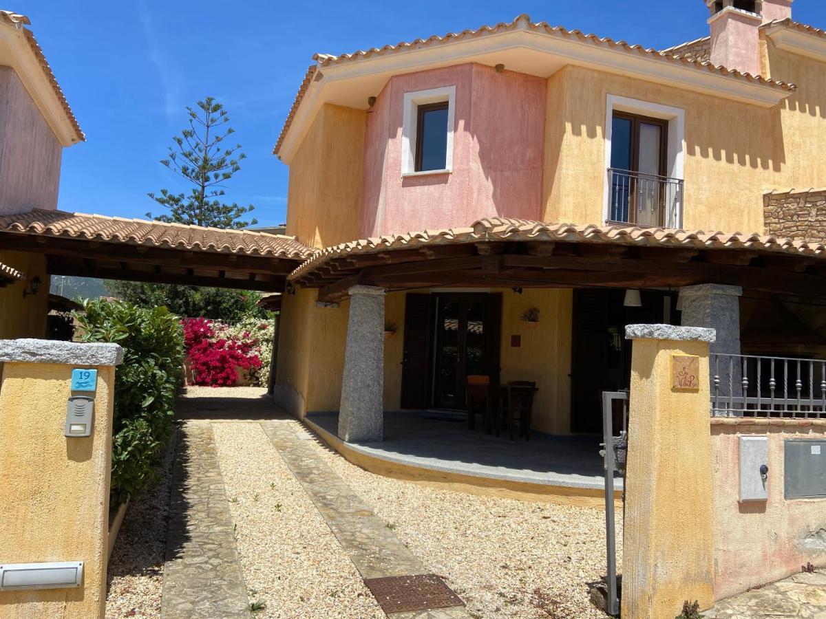 Sa Villarose By La Via Del Mare Viaggi E Vacanze Villasimius Exterior photo
